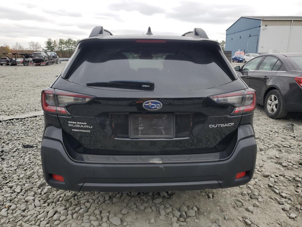 Subaru Outback Premium Image 4