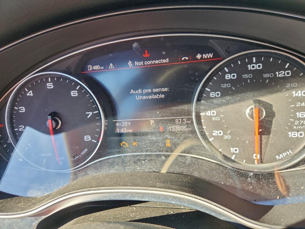 Audi 100 E Premium Plus Image 9