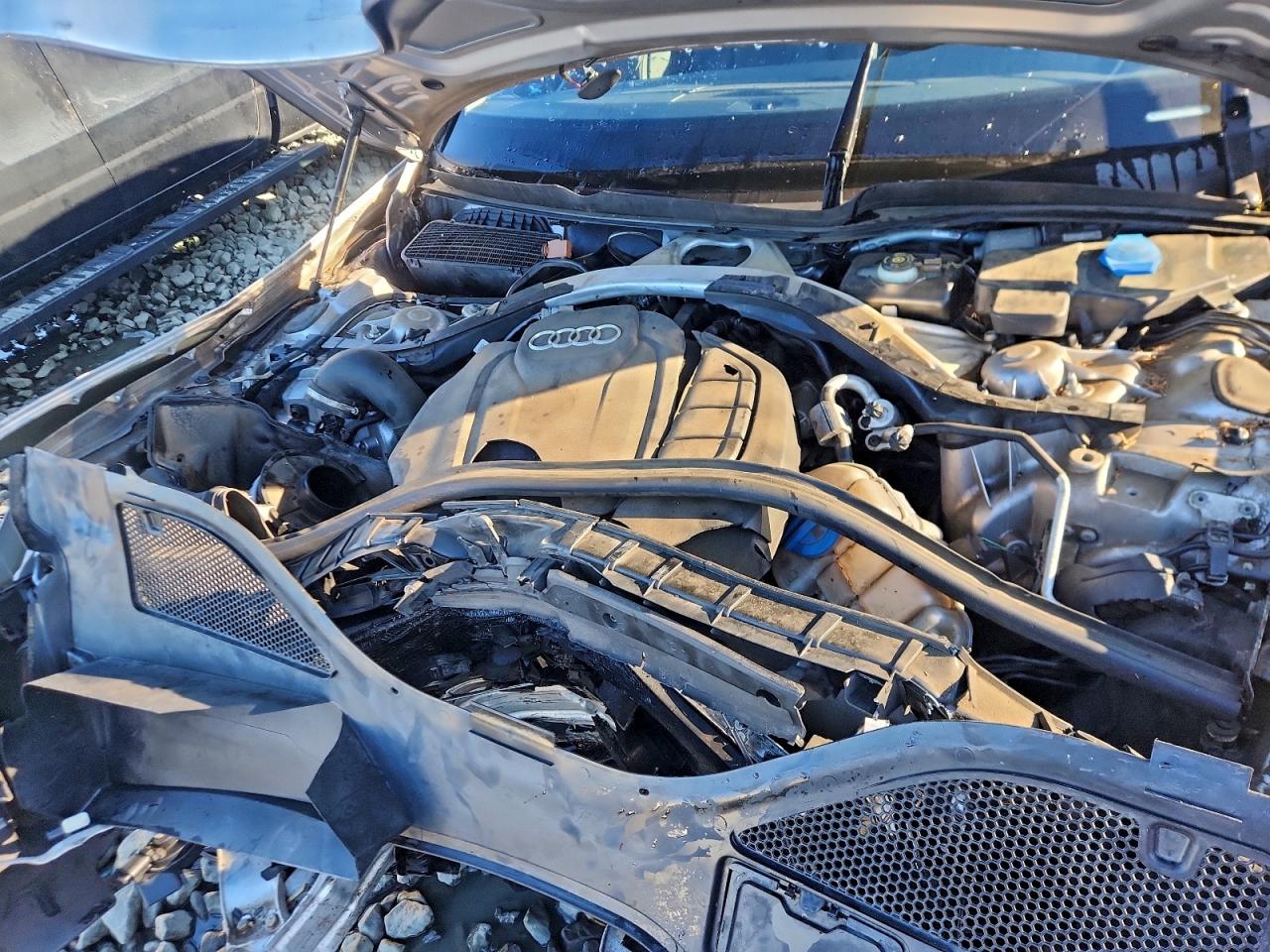 Audi 100 E Premium Plus Image 10