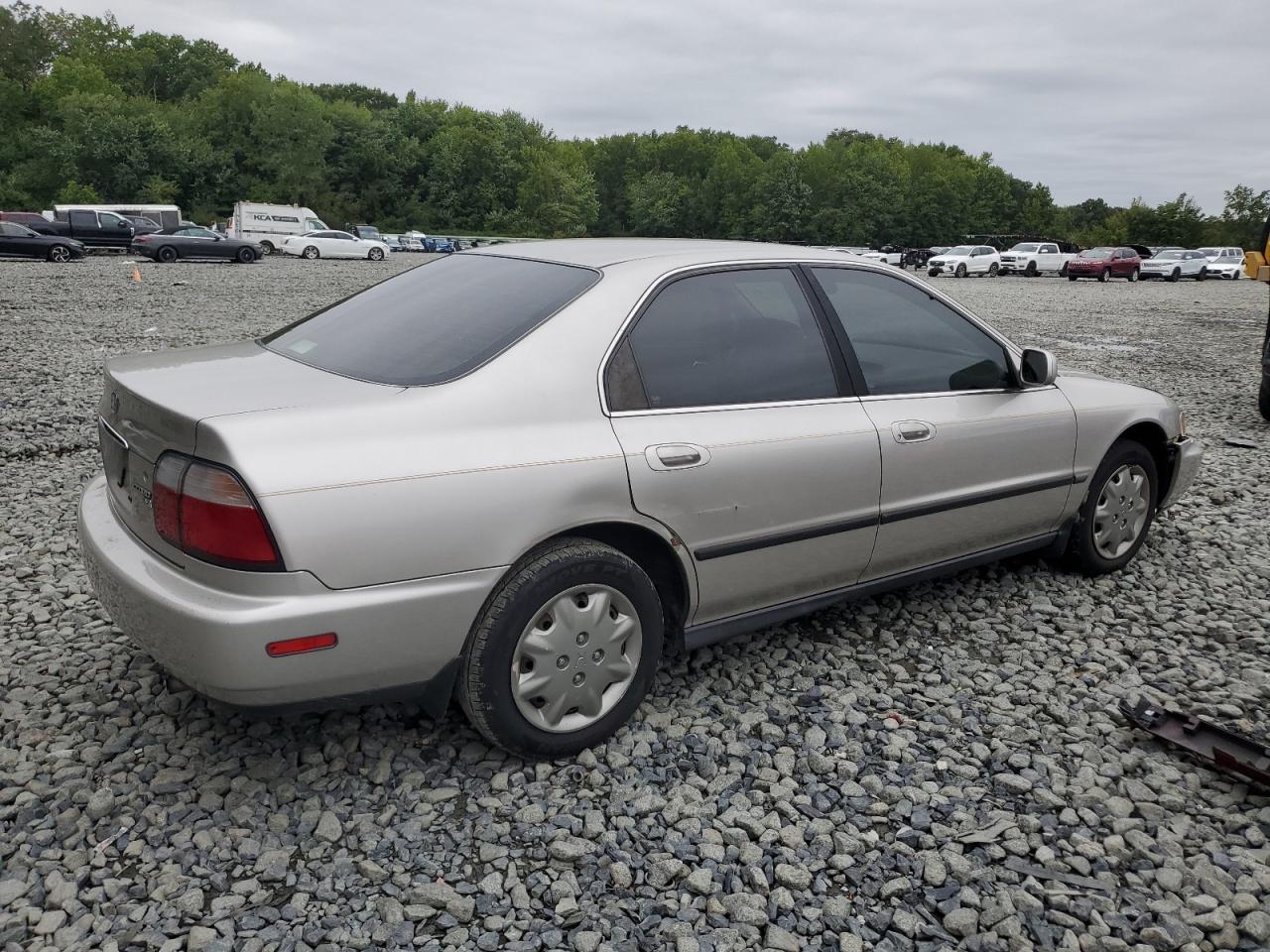Honda Accord Lx Image 6