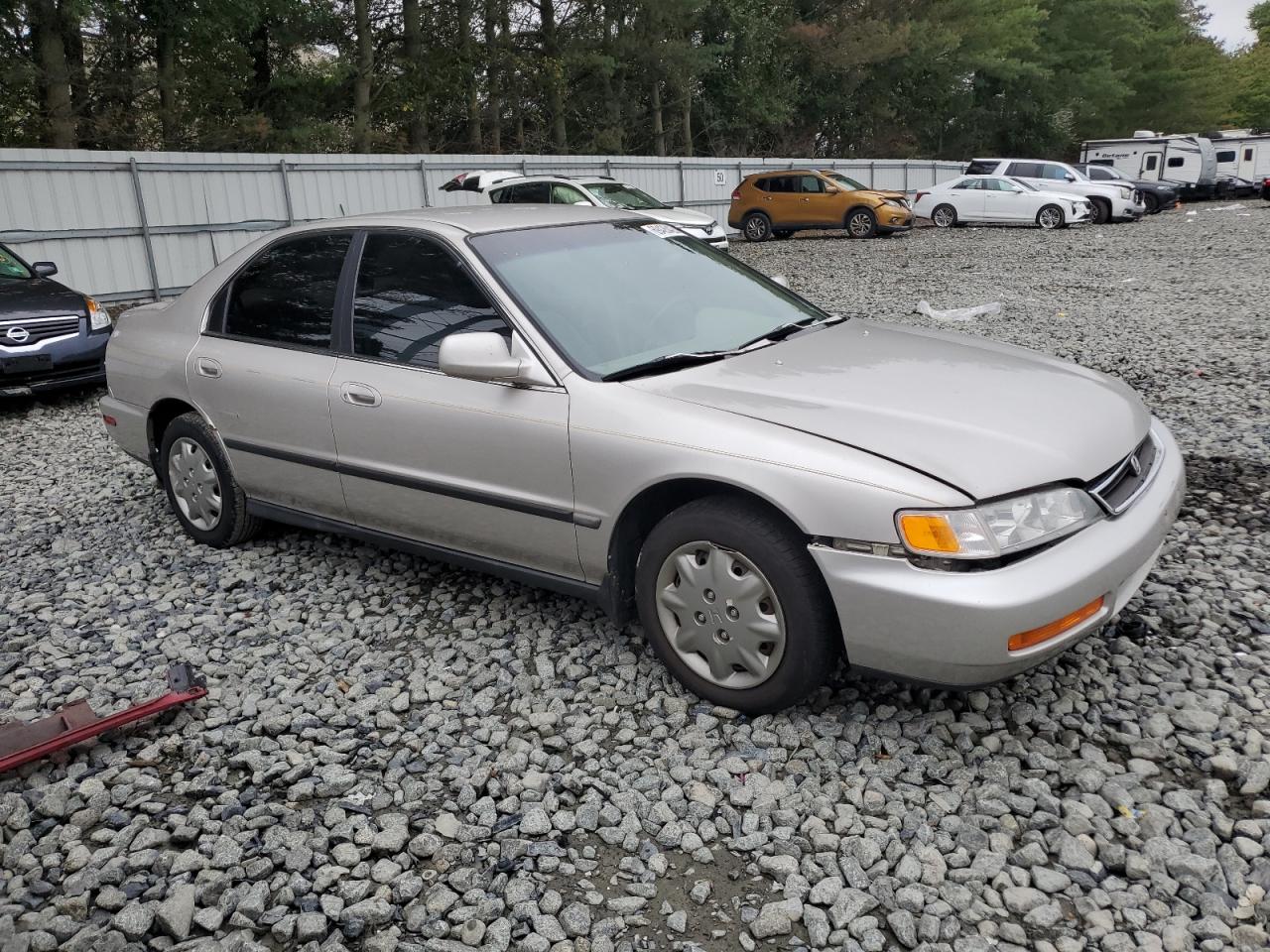 Honda Accord Lx Image 2