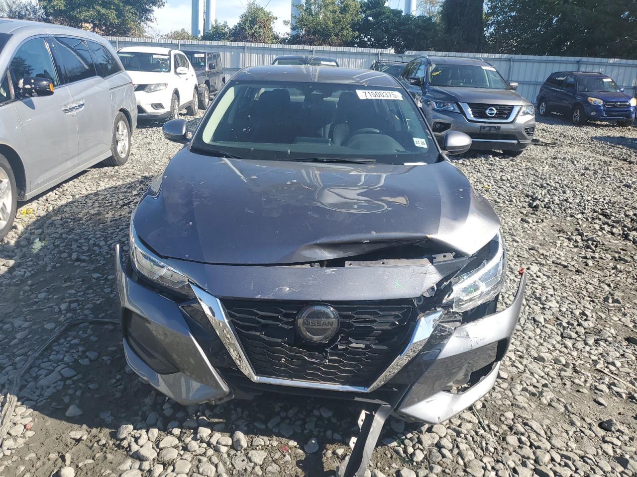 Nissan Sentra S Image 5