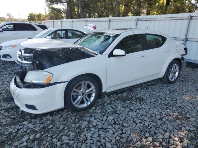  Salvage Dodge Avenger