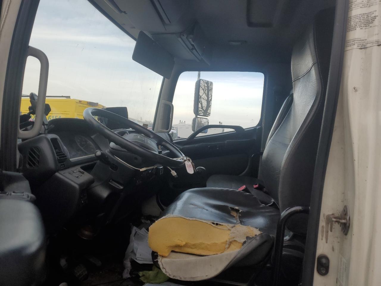 Hino 258 268 Image 4