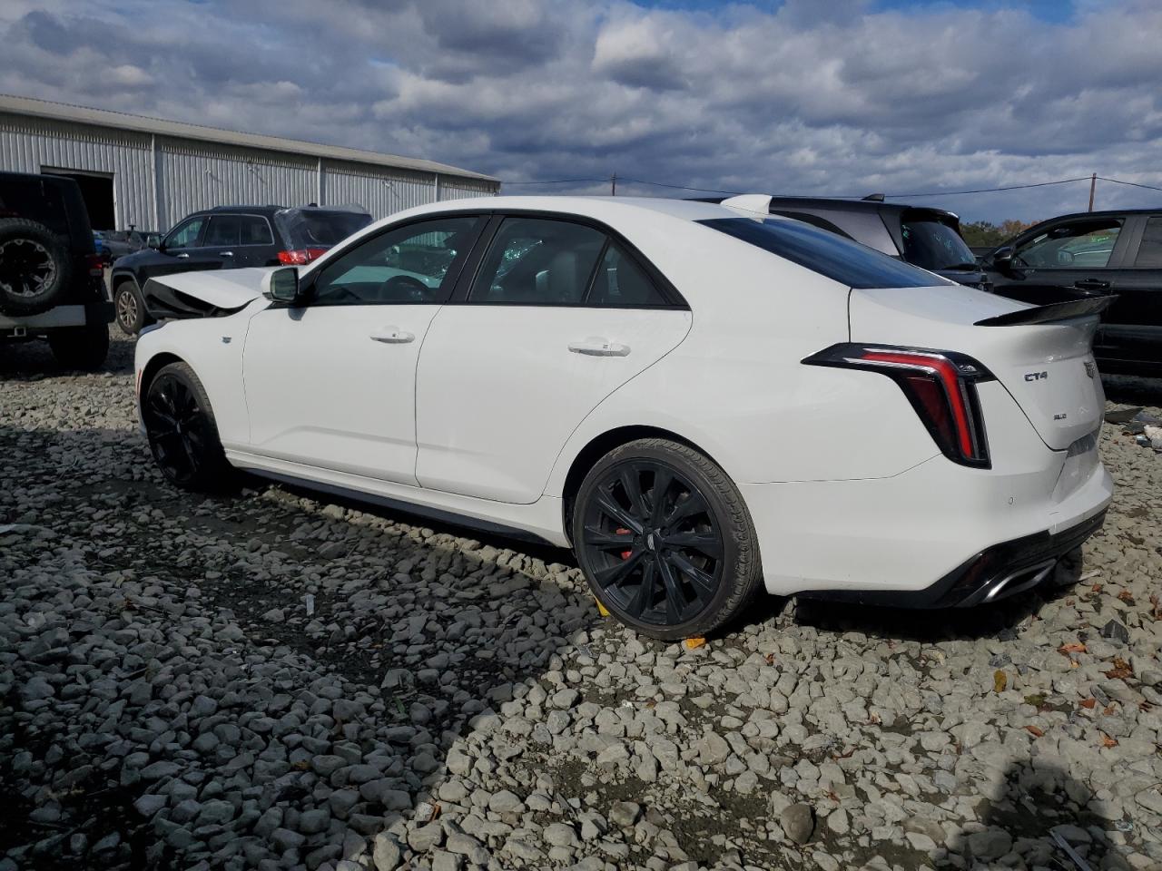 Cadillac CT4 Sport Image 9