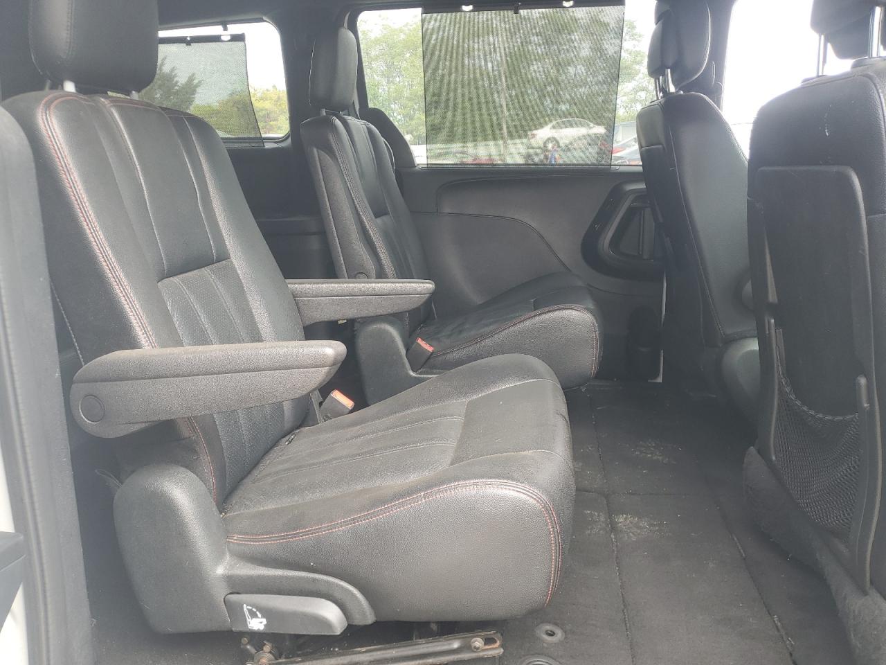 Dodge Caravan Gt Image 7