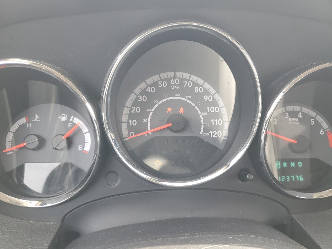 Dodge Caliber Sxt Image 4