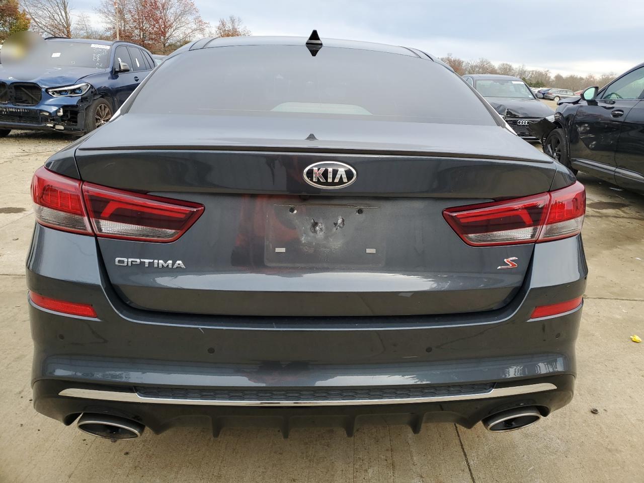 Kia Optima Lx Image 9