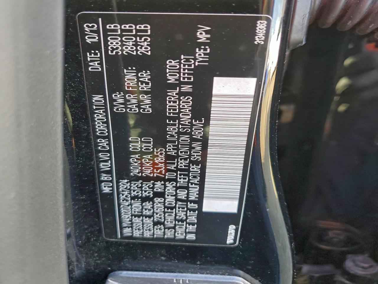 Volvo XC60 T6 Image 6