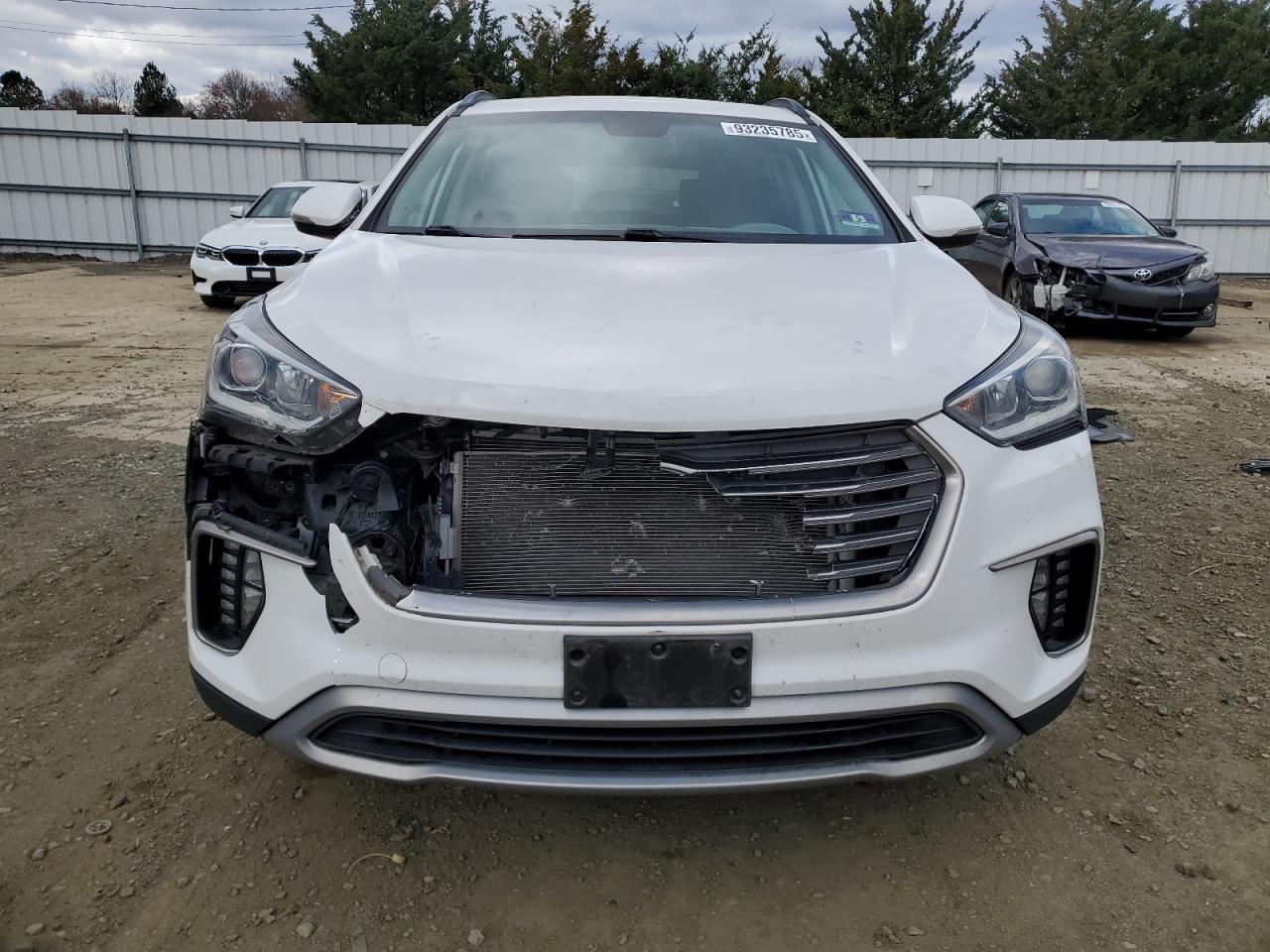 Hyundai SANTA FE Se Image 9