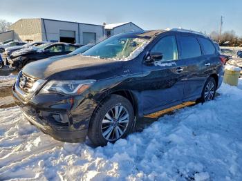  Salvage Nissan Pathfinder