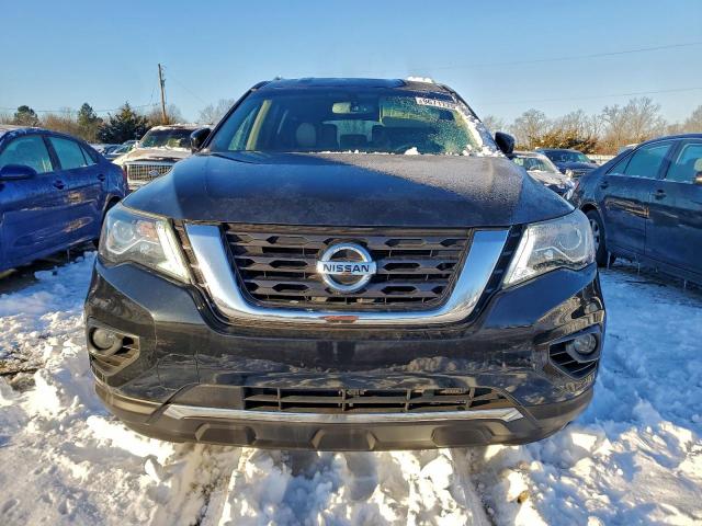 Nissan Pathfinder S Image 4