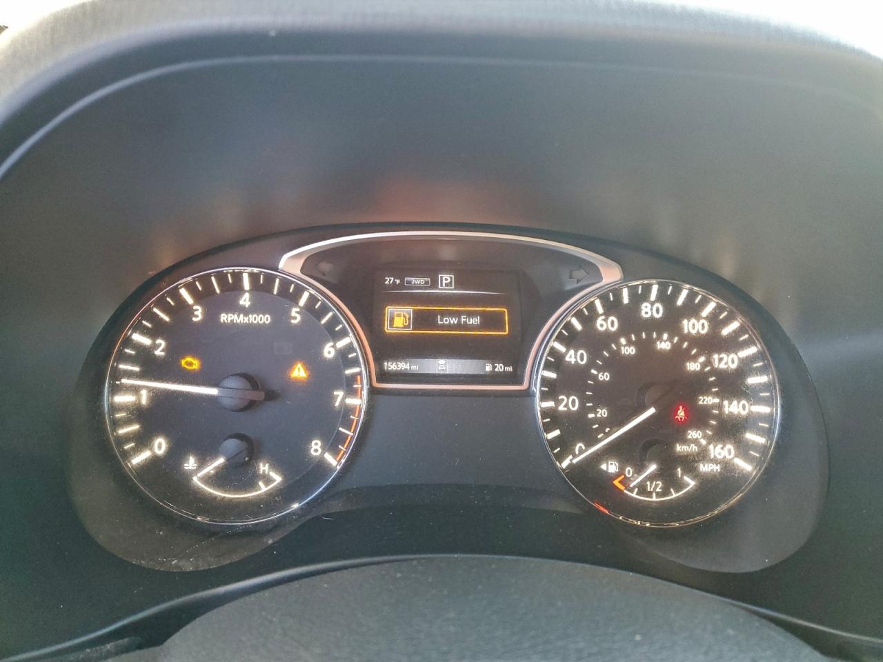 Nissan Pathfinder S Image 2