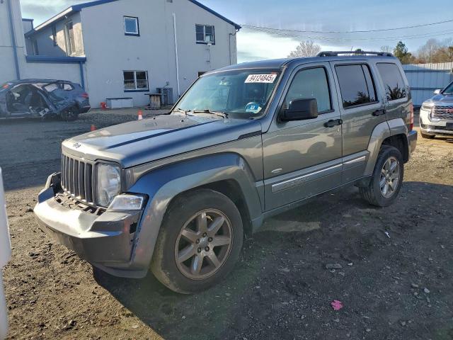  Salvage Jeep Liberty