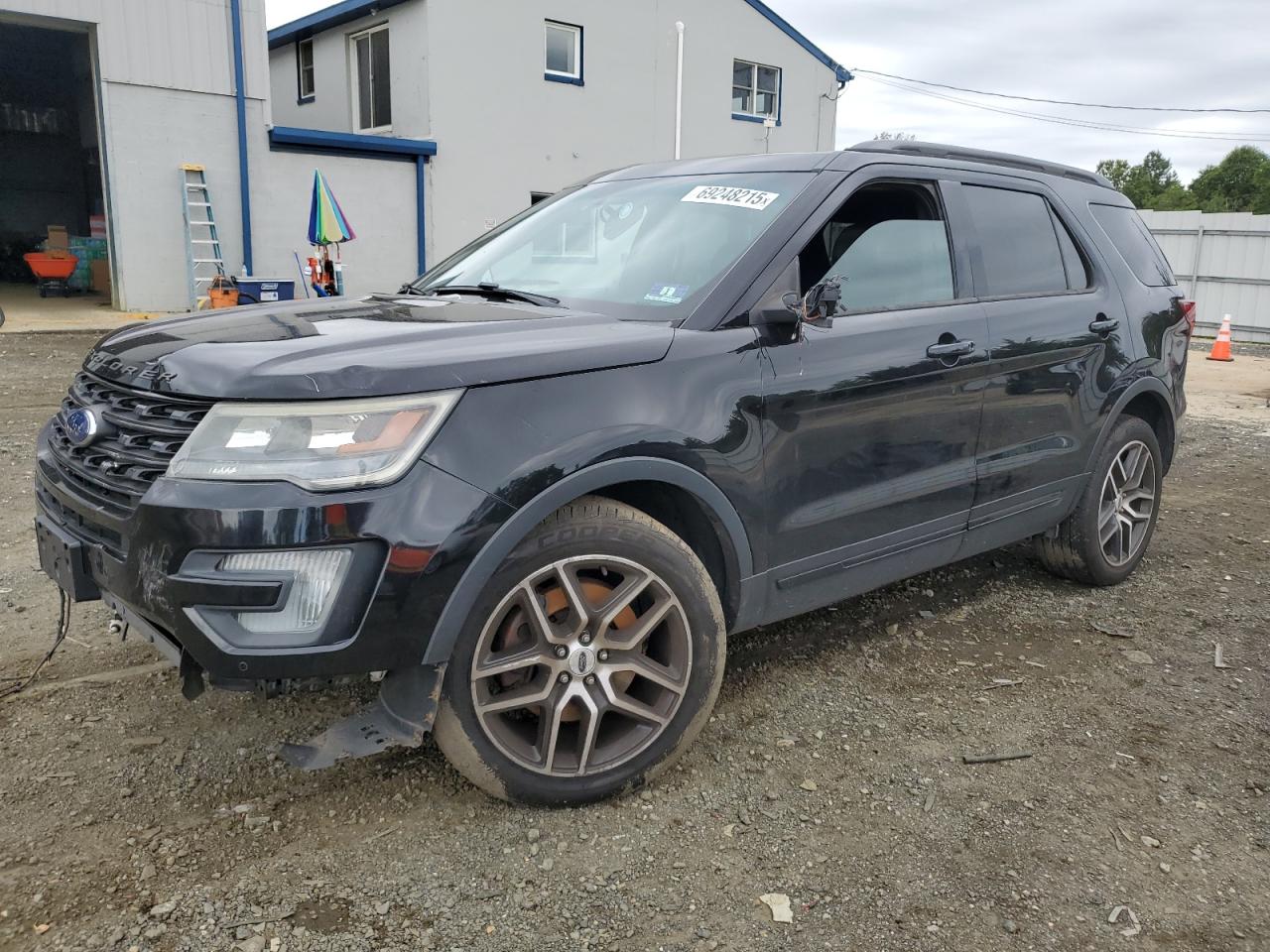 Ford Explorer Sport Image 1