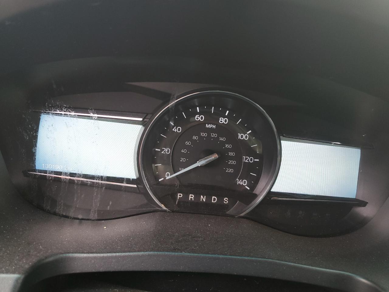 Ford Explorer Sport Image 8