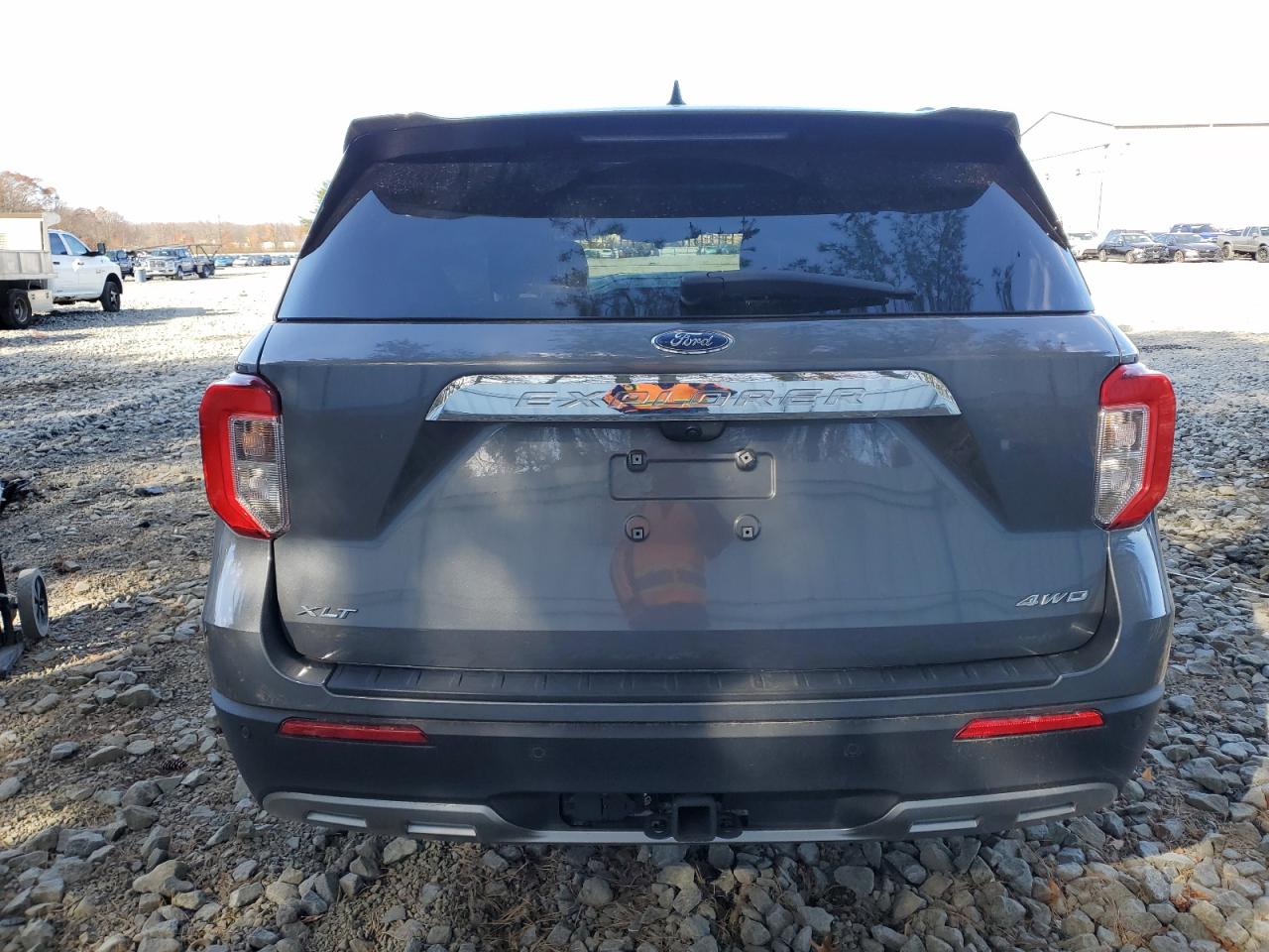 Ford Explorer Xlt Image 2