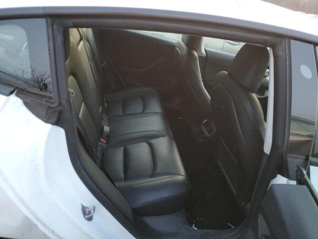 Tesla Model 3 Image 8