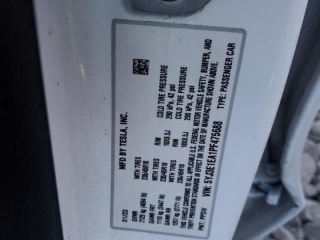 Tesla Model 3 Image 9