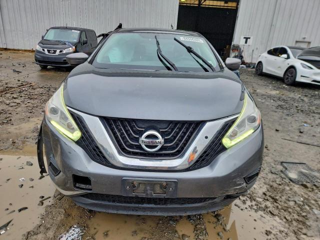 Nissan Murano S Image 2