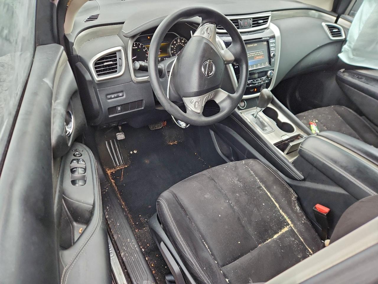 Nissan Murano S Image 4