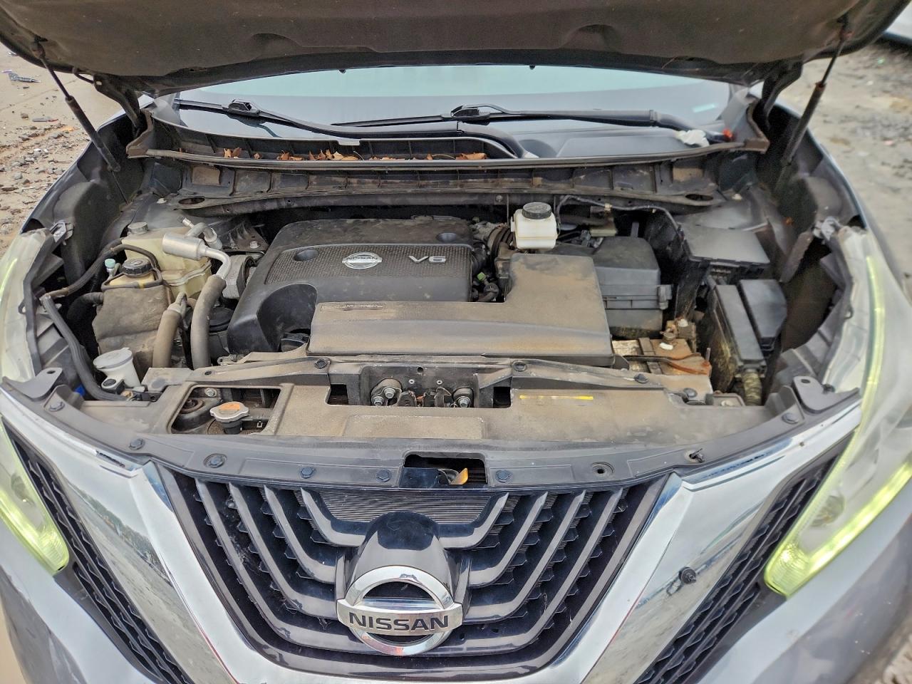 Nissan Murano S Image 5