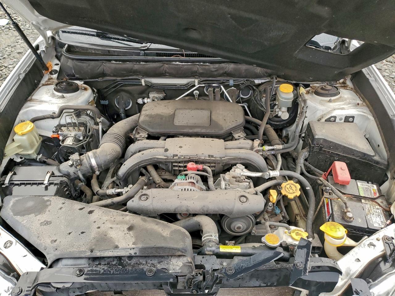 Subaru Outback 2.5i Limited Image 6