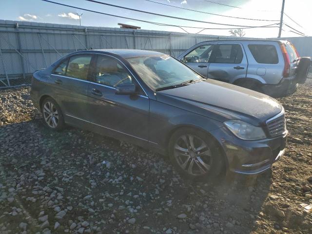Mercedes-Benz C-Class 300 4matic Image 11