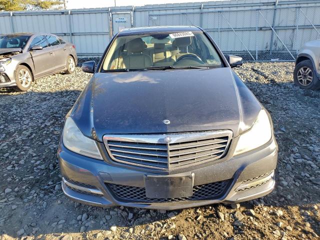 Mercedes-Benz C-Class 300 4matic Image 2