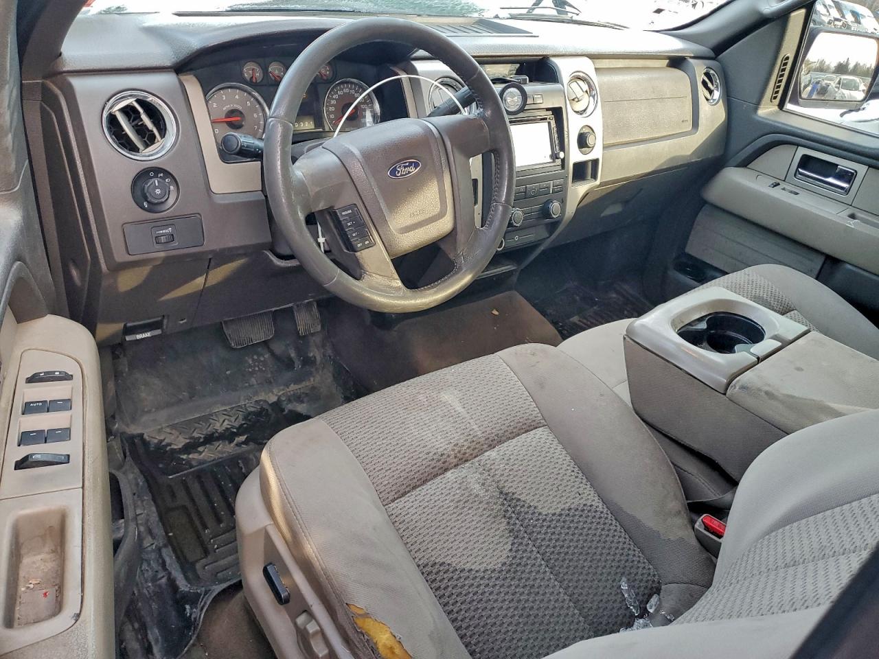 Ford F-150 Supercrew Image 7