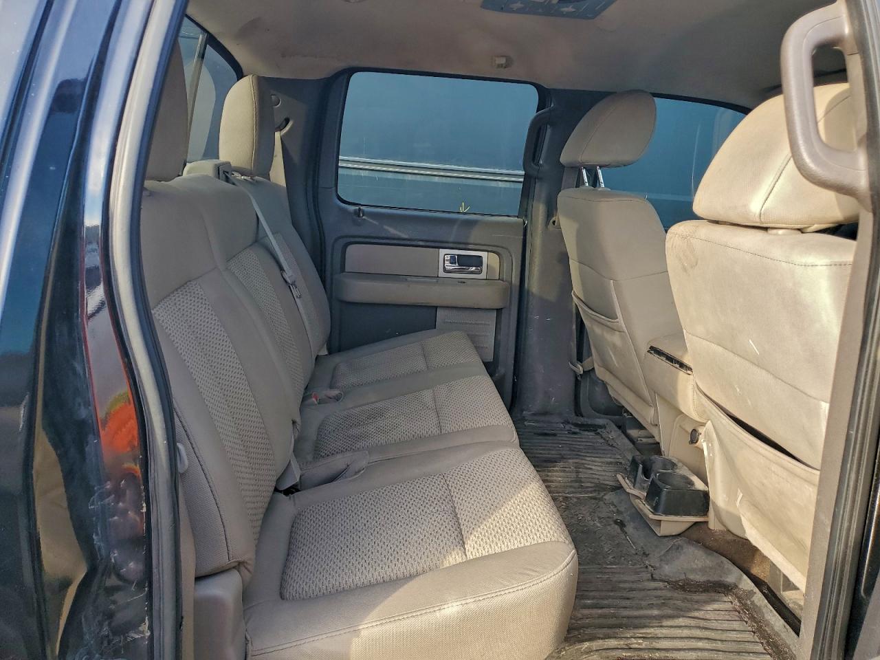 Ford F-150 Supercrew Image 11