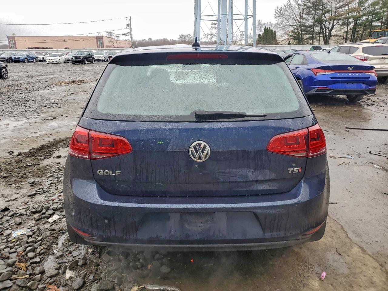 Volkswagen Golf S Image 3