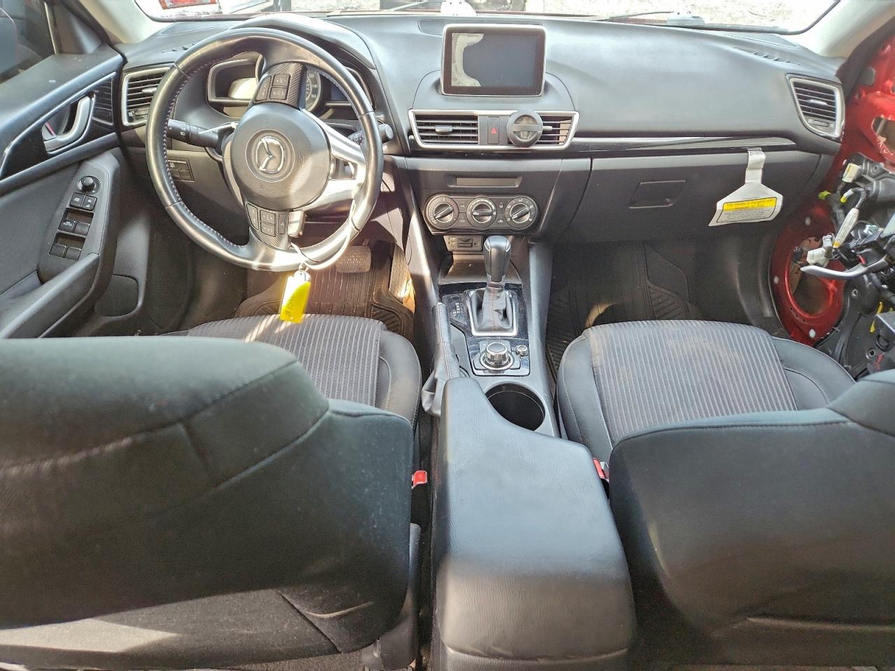 Mazda 3 Touring Image 11