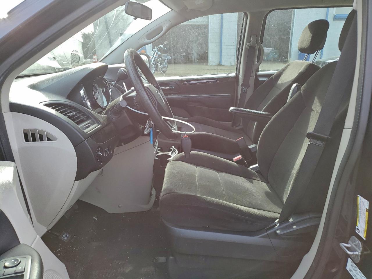 Dodge Caravan Se Image 8