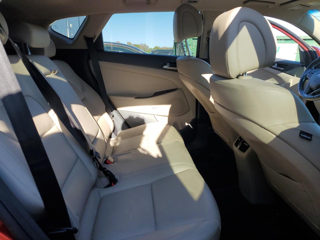 Hyundai TUCSON Value Image 10