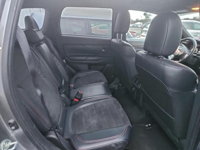 Mitsubishi Outlander Se Image 10