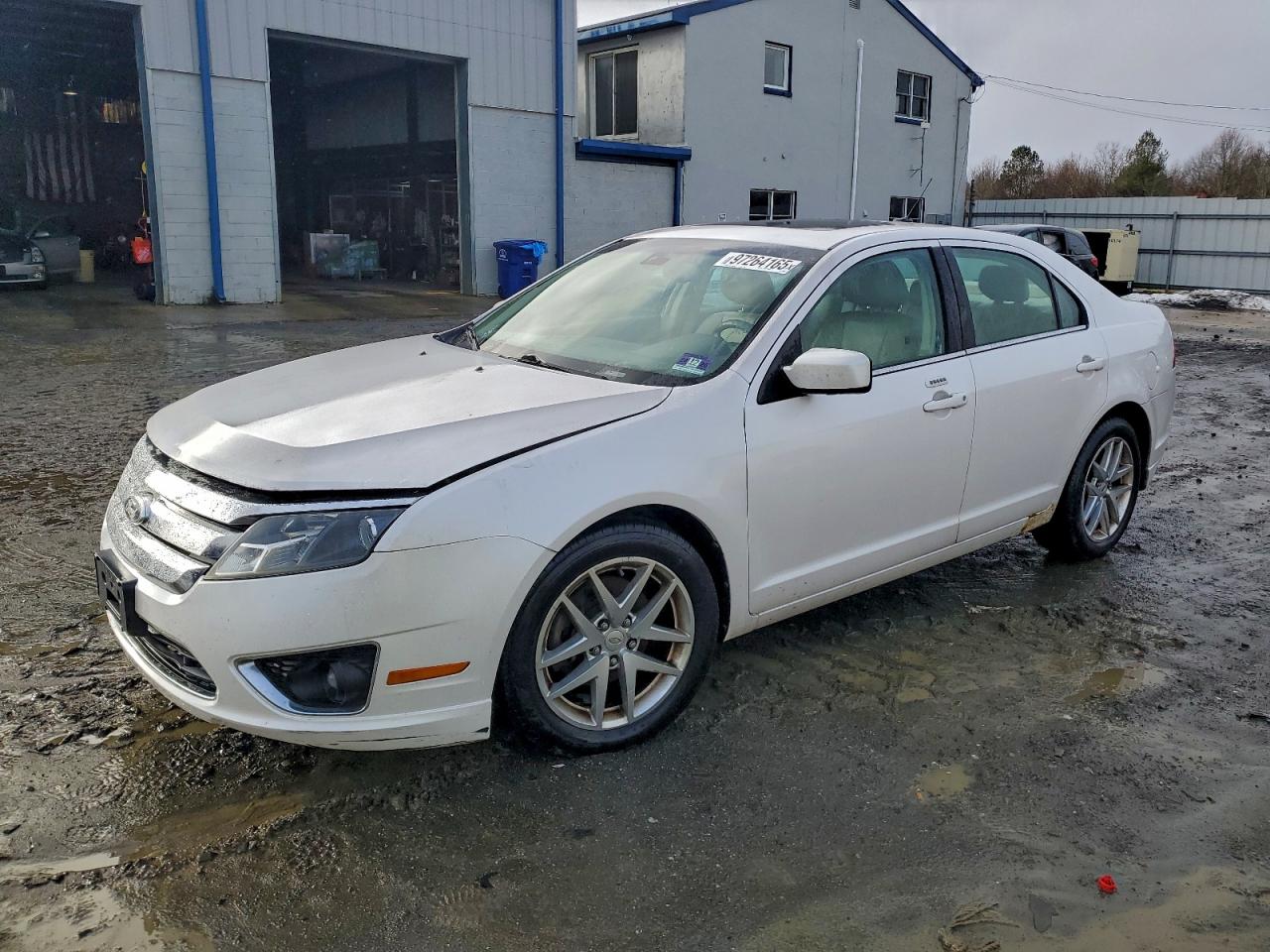 Ford Fusion Sel Image 1