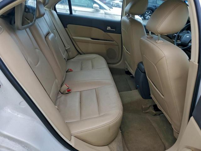 Ford Fusion Sel Image 9