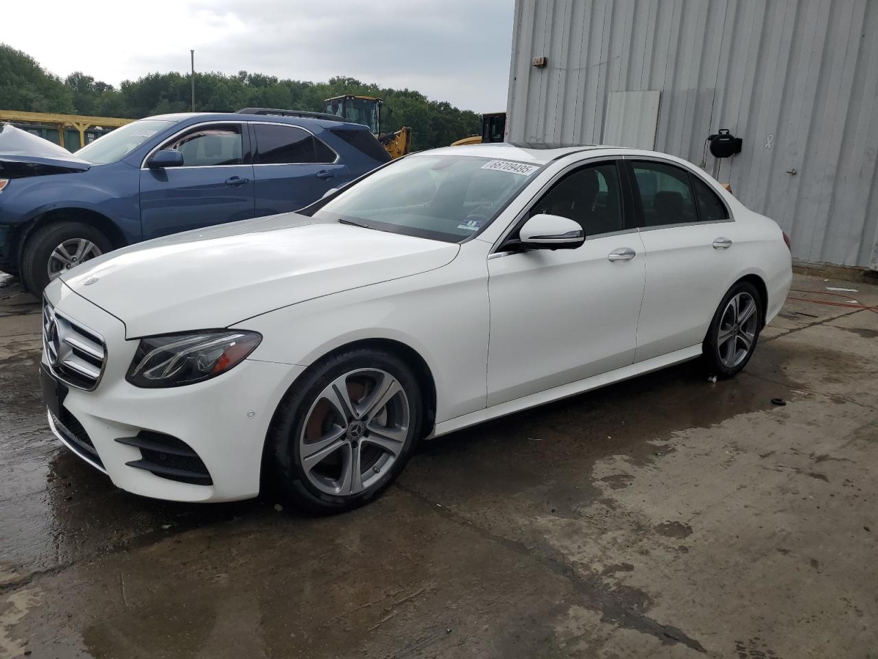 Mercedes-Benz E-Class 300 4matic Image 1