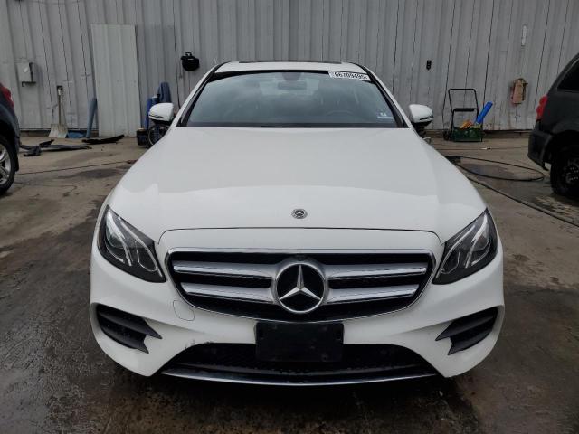 Mercedes-Benz E-Class 300 4matic Image 6