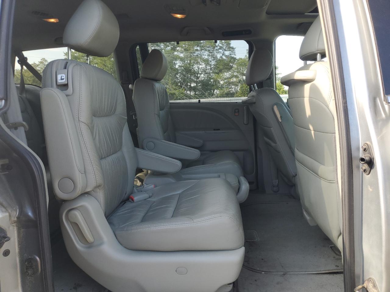 Honda Odyssey Exl Image 7