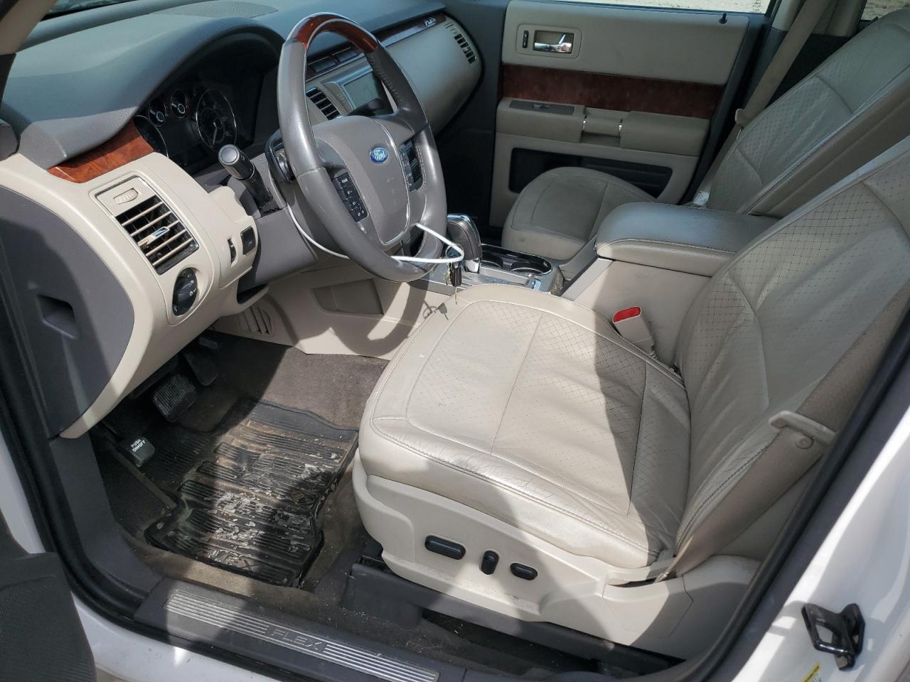 Ford Flex Limited Image 4