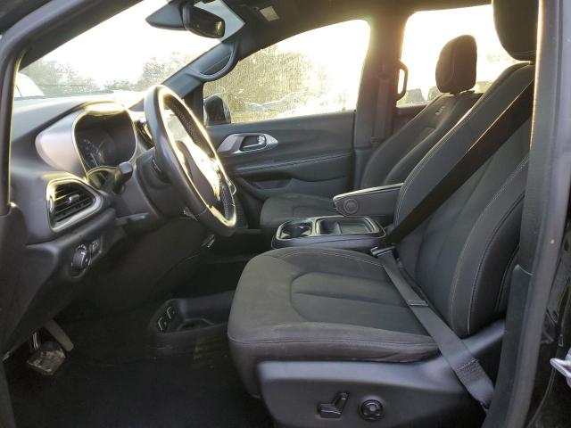 Chrysler Pacifica Touring Image 5