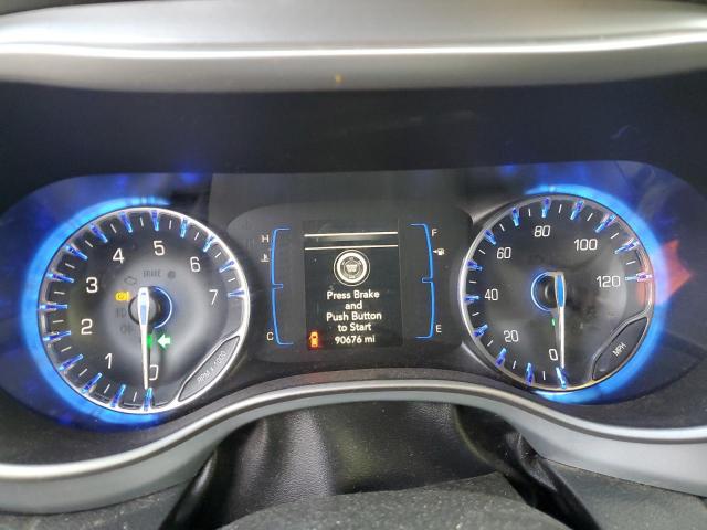 Chrysler Pacifica Touring Image 8