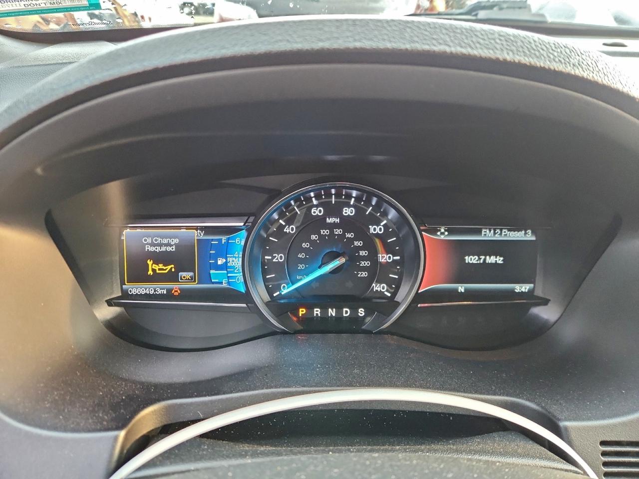 Ford Explorer Sport Image 4