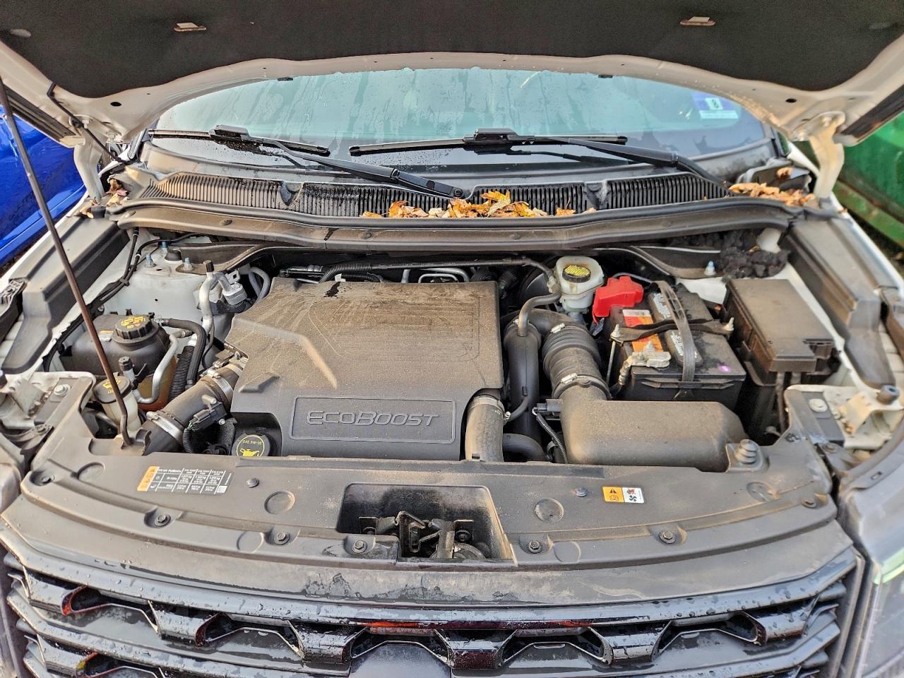 Ford Explorer Sport Image 11