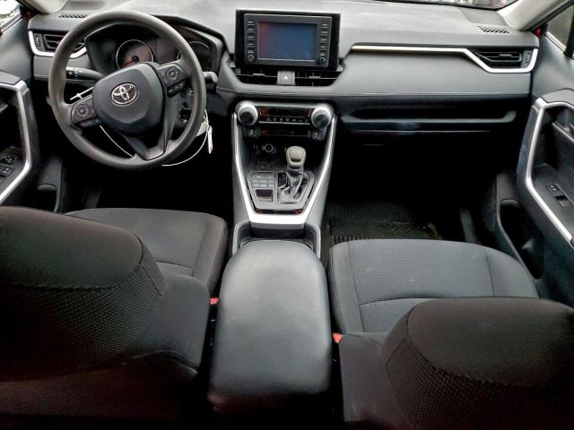 Toyota RAV4 Le Image 11