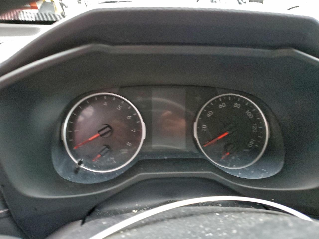 Toyota RAV4 Le Image 6