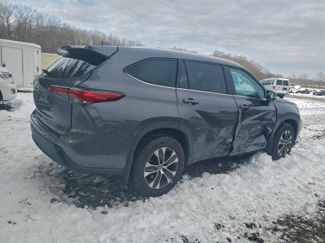 Toyota Highlander Xle Image 2