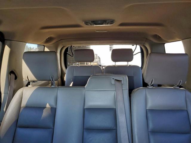 Ford Explorer Xlt Image 6